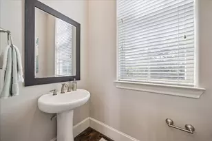 2048 Fannin Station S, Houston, TX 77045 - Photo 19