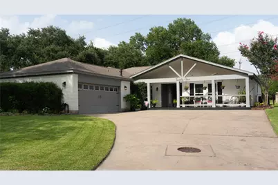 24 Wellington Drive, Sugar Land, TX 77478 - Photo 1