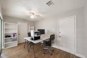 8010 Pinyon Creek Ct, Houston, TX 77095 - Photo 13
