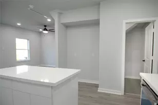 2832 Mansfield St, Houston, TX 77091 - Photo 9