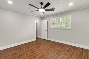 9639 Springview Ln, Houston, TX 77080 - Photo 19