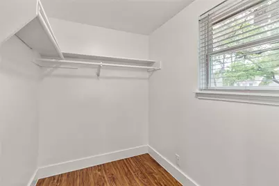 9639 Springview Lane, Houston, TX 77080 - Photo 11