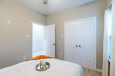 4661 Clover Street #B, Houston, TX 77051 - Photo 17