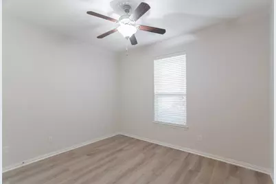 7 E Deer River Circle, The Woodlands, TX 77389 - Photo 37