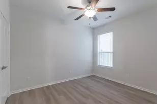 7 E Deer River Circle, The Woodlands, TX 77389 - Photo 35