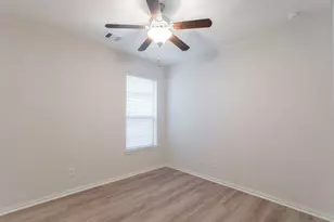 7 E Deer River Circle, The Woodlands, TX 77389 - Photo 31