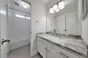 32 E Lance Leaf Rd, The Woodlands, TX 77381 - Photo 19