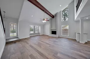 32 E Lance Leaf Rd, The Woodlands, TX 77381 - Photo 9