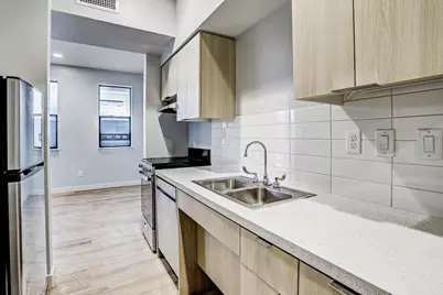 3113 St Charles Street #300, Houston, TX 77004 - Photo 3