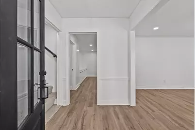 8011 Richmond Avenue, Houston, TX 77063 - Photo 3