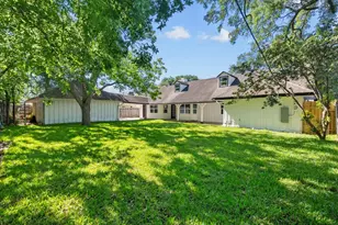8011 Richmond Ave, Houston, TX 77063 - Photo 33