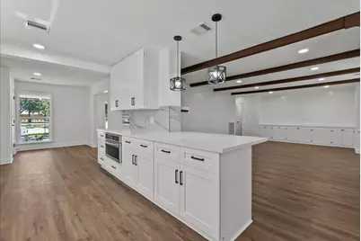 8011 Richmond Avenue, Houston, TX 77063 - Photo 9