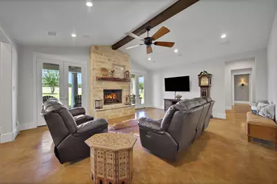 24016 Lakeview Way, Montgomery, TX 77316 - Photo 9