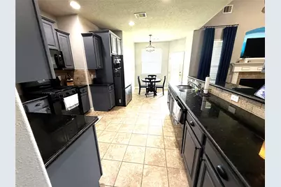 11922 Mulberry Drive, Mont Belvieu, TX 77535 - Photo 19