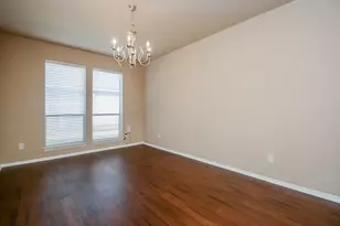 13027 Sweetgum Shores Dr, Houston, TX 77044 - Photo 11