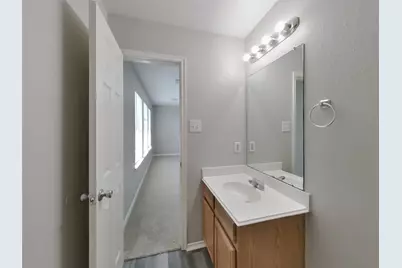 2642 Skyview Shadows Court, Houston, TX 77047 - Photo 9