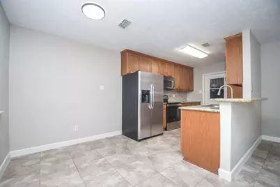 13607 Elm Court, Sugar Land, TX 77498 - Photo 7