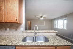 13607 Elm Ct, Sugar Land, TX 77498 - Photo 11