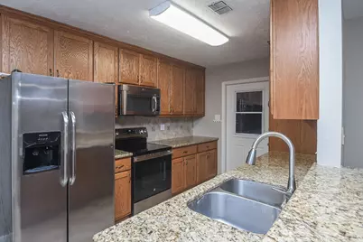 13607 Elm Court, Sugar Land, TX 77498 - Photo 9