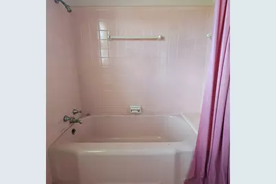 565 W Hartel Street, Sour Lake, TX 77659 - Photo 21