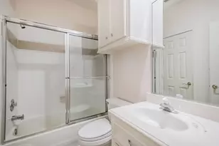 5820 Charlotte St, Houston, TX 77005 - Photo 19