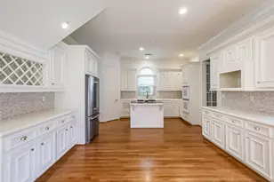 5820 Charlotte St, Houston, TX 77005 - Photo 5