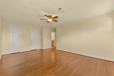 523 Oakdale Avenue, Shoreacres, TX 77571 - Photo 11