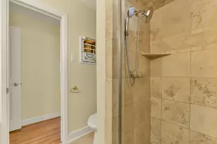 523 Oakdale Ave, Shoreacres, TX 77571 - Photo 11
