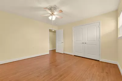 523 Oakdale Avenue, Shoreacres, TX 77571 - Photo 13