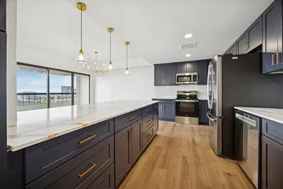 2001 Holcombe Boulevard #2203, Houston, TX 77030 - Photo 13