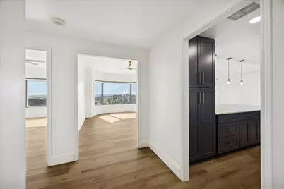 2001 Holcombe Boulevard #2203, Houston, TX 77030 - Photo 5