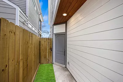 4512 Noble Street, Houston, TX 77020 - Photo 3