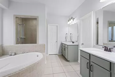 29011 Erica Lee Court, Katy, TX 77494 - Photo 17