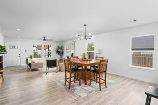 7422 McKinney St, Houston, TX 77011 - Photo 15