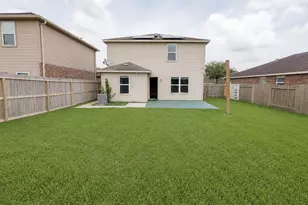 341 Comanche Plains Rd, La Marque, TX 77568 - Photo 17