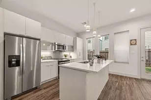 4418 Bora Bora Ln, Houston, TX 77045 - Photo 11