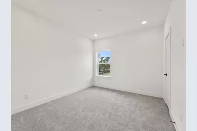 241 Rebecca Street #A/B, Houston, TX 77022 - Photo 19