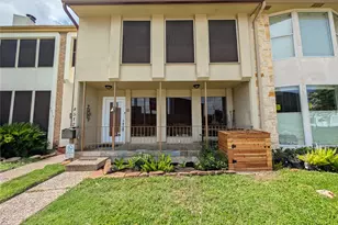 4512 Dickson St, Houston, TX 77007 - Photo 1