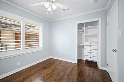 4717 Chrystell Lane, Houston, TX 77092 - Photo 19