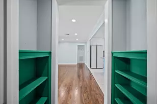 4717 Chrystell Ln, Houston, TX 77092 - Photo 21