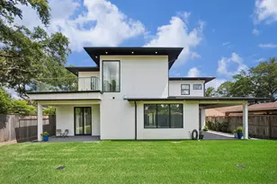 9909 Larston St, Houston, TX 77055 - Photo 21