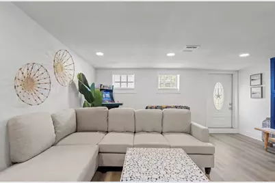 1105 Ball, Galveston, TX 77550 - Photo 23