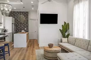 1105 Ball, Galveston, TX 77550 - Photo 9