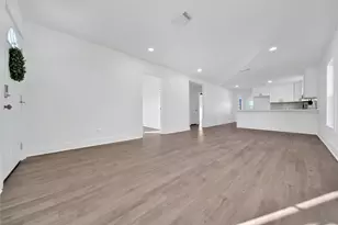 2221 Grover Ave, Galveston, TX 77551 - Photo 15