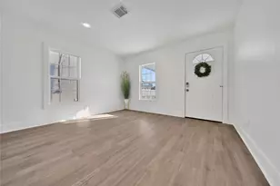 2221 Grover Ave, Galveston, TX 77551 - Photo 13