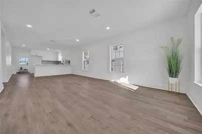 2221 Grover Avenue, Galveston, TX 77551 - Photo 37