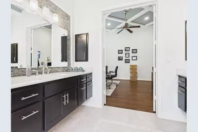 16751 N Highway 75 Highway N, Willis, TX 77378 - Photo 15