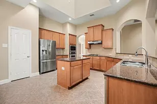 1017 Misty Trails Ln, League City, TX 77573 - Photo 11