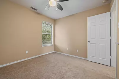 483 Folk Crest Lane, Dickinson, TX 77539 - Photo 7