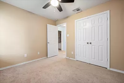 483 Folk Crest Lane, Dickinson, TX 77539 - Photo 9